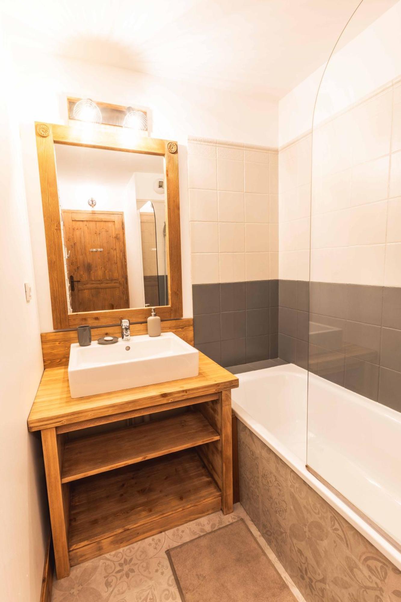 Le Rioumajou 2 - Grand T4 - Piscine - Centre St Lary Apartment Сен-Лари-Сулан Екстериор снимка